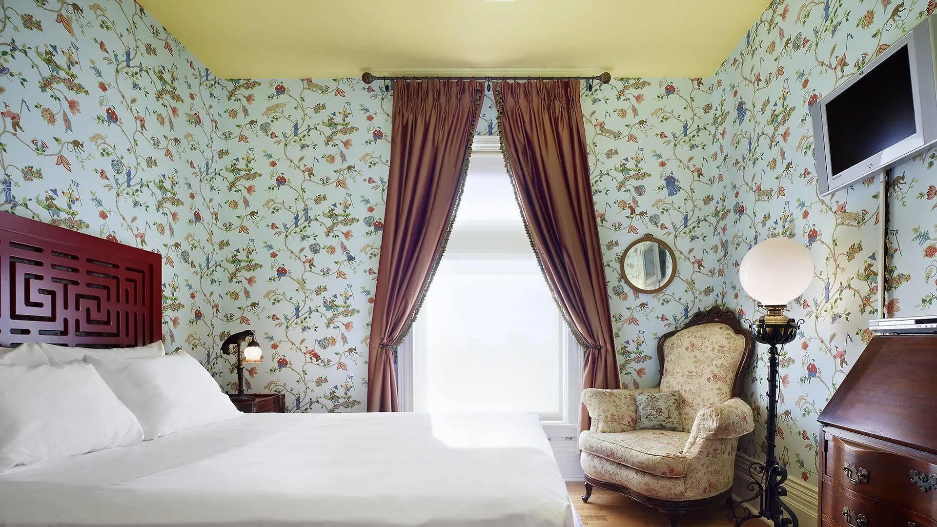 ****  فندق Gladstone House تورونتو كندا