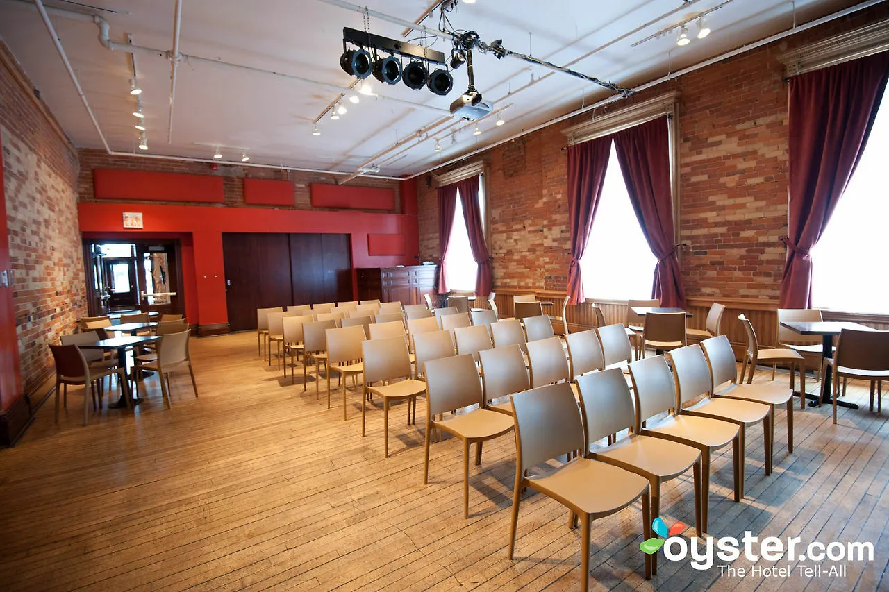 ****  Gladstone House Hotel Toronto Canada
